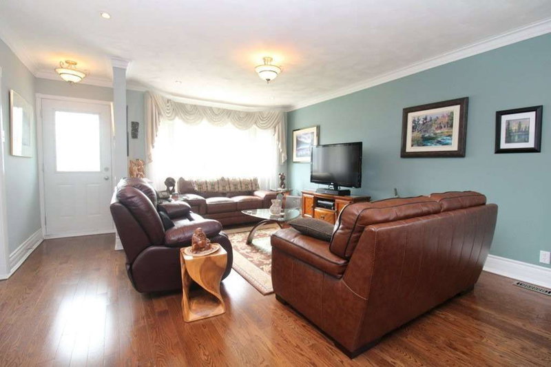 320 Mckellar St, Peterborough, K9J 1P7 | Image 3