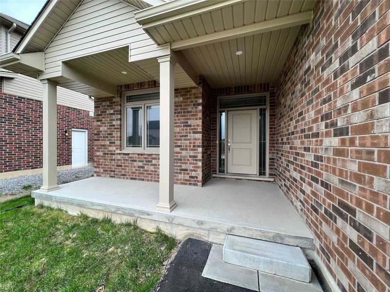 1209 Uppers Lane, Thorold, L2V0H1 | Image 2