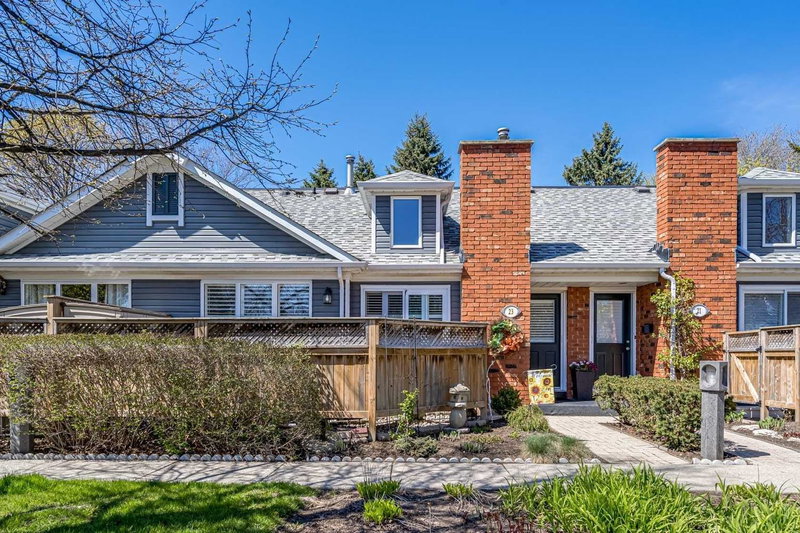 23 - 175 Fiddlers Green Rd, Hamilton, L9G2W5 | Image 2