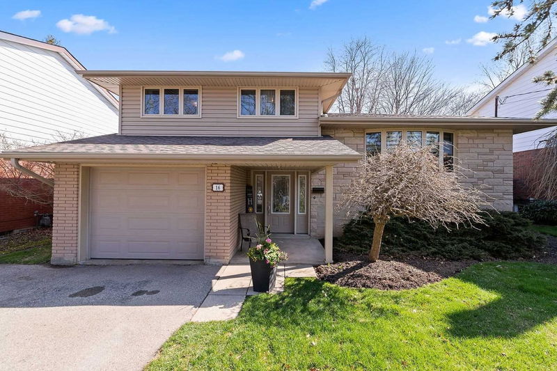16 Nicklin Cres, Guelph - Waverley image-0-0