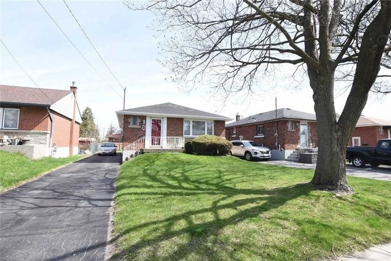 27 Welbourn Dr, Hamilton, L9A 3N1 | Image 2