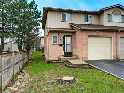 Townhouse sold at 1675 Upper Gage Avenue, Hamilton, Broughton, L8W 3R7 - MLS: X5620522