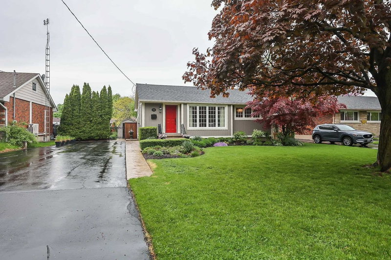 38 Albany Dr, St. Catharines, L2N3T5 | Image 2