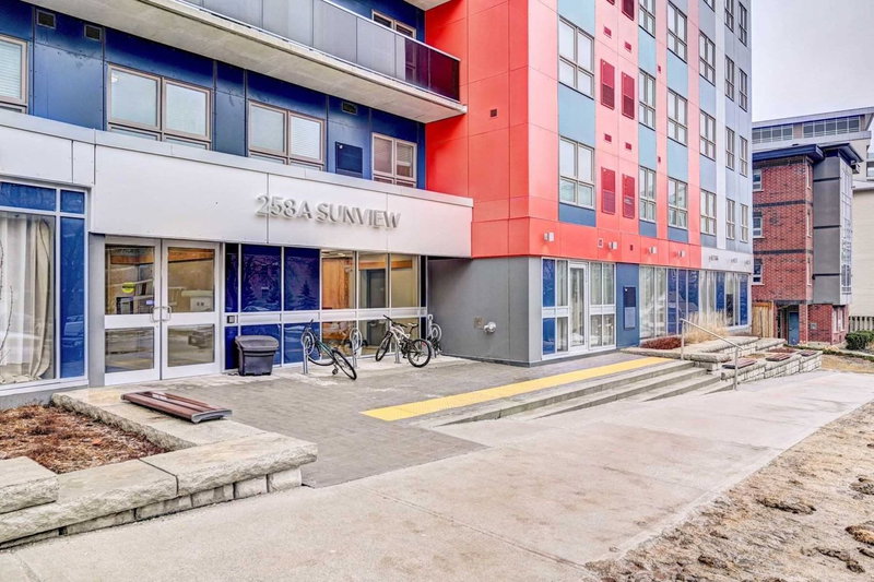 1212 - 258A Sunview St, Waterloo, N2L 0H7 | Image 2