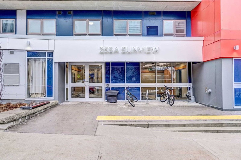 1212 - 258A Sunview St, Waterloo, N2L 0H7 | Image 3