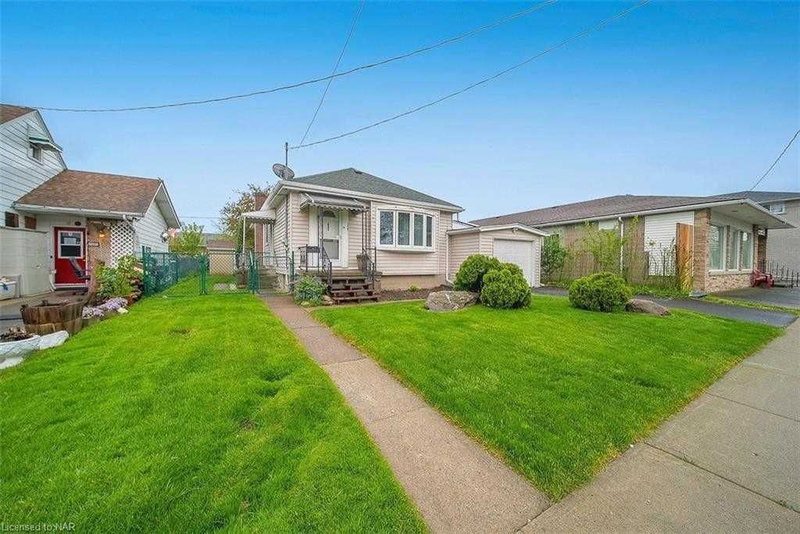 129 Gilmore Rd, Fort Erie, L2A 2L9 | Image 3