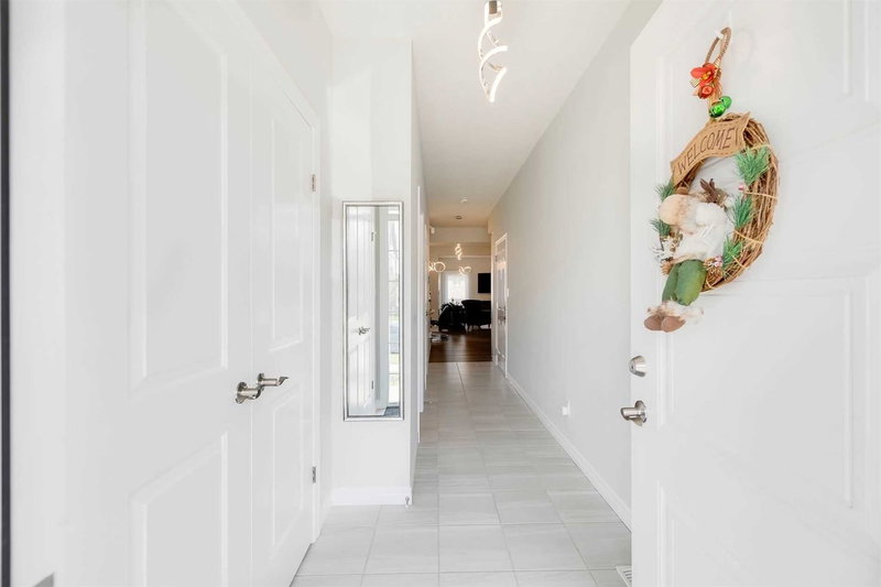 22 Pondcliffe Dr, Kitchener, N2R 0M1 | Image 3