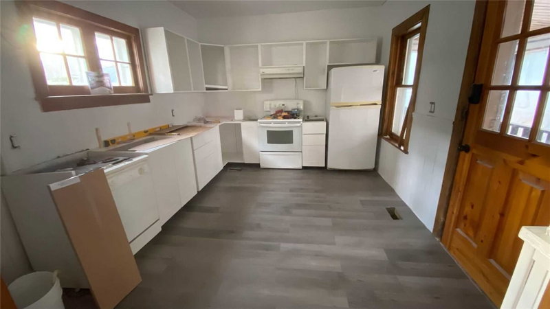 280 Lansdowne St W, Peterborough, K9A 1Y8 | Image 3