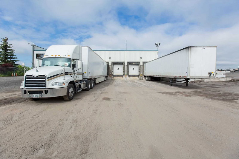 35 Sharp Rd, Brantford, N3T 5L8 | Image 3