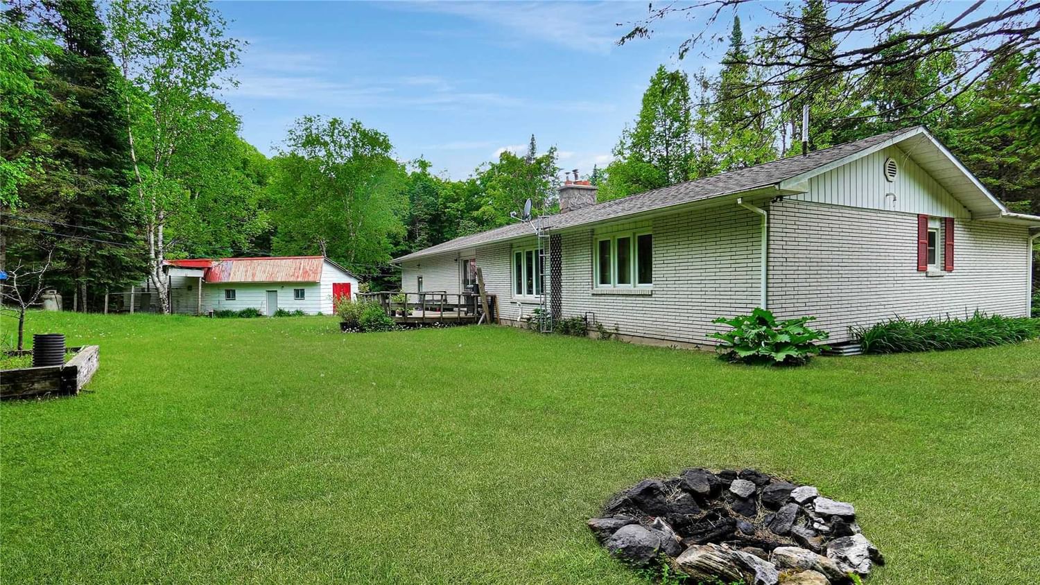 Listing Image 7