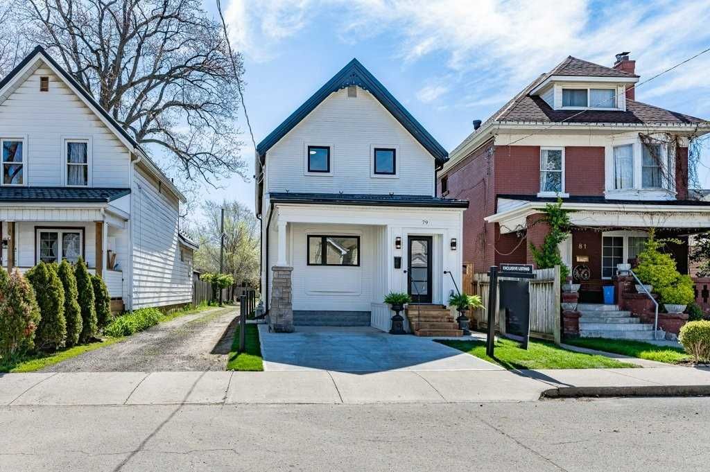 Listing Image 3