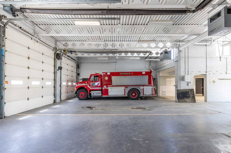 271 Ridgeway Rd, Fort Erie, L0S 1B0 | Image 2