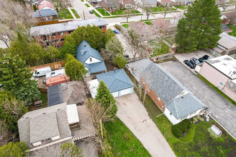 284 Lawrence Ave, Kitchener, N2M1Y4 | Image 3