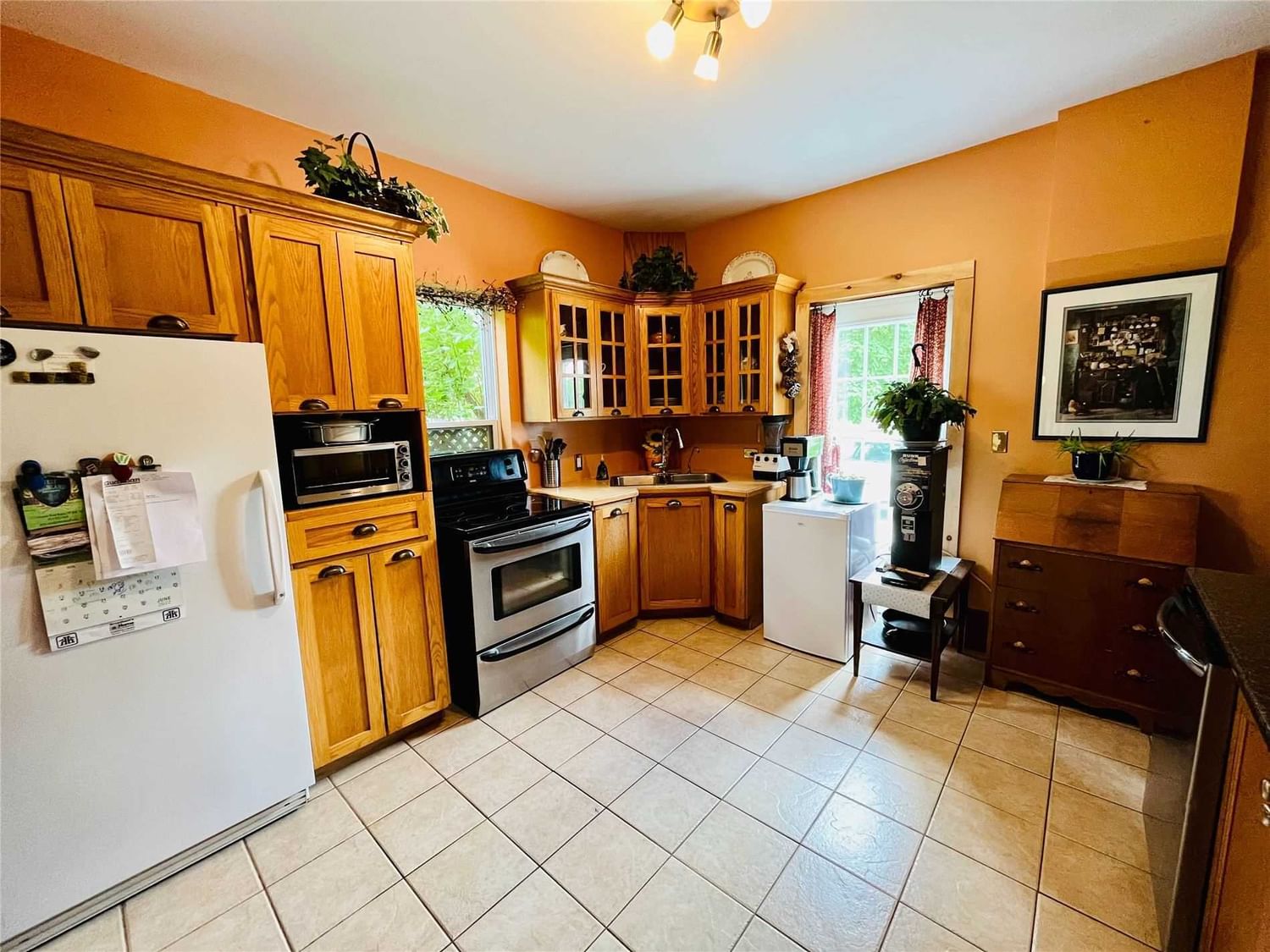 Listing Image 7
