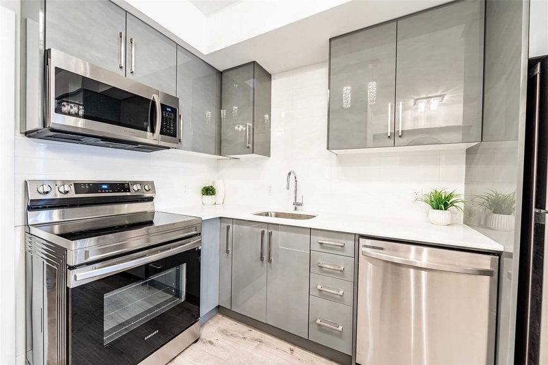 115 - 6065 Mcleod Rd, Niagara Falls, L2G 0Z7 | Image 3