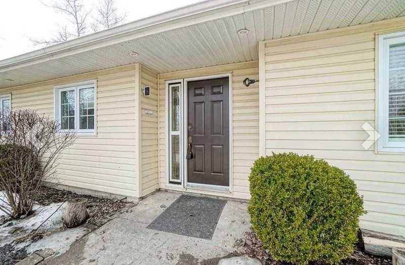 3 Starrview Cres, Mono, L9W3A8 | Image 2