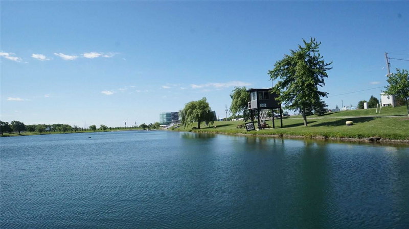 26 Shaw St, Welland, L3B 5W8 | Image 3