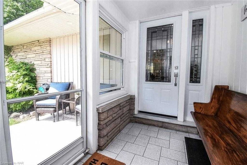 34 Royal York Rd, St. Catharines, L2N 2N6 | Image 2