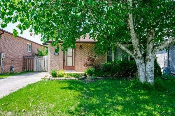 488 Crystal Dr, Peterborough, K9J 8G8 | Image 2