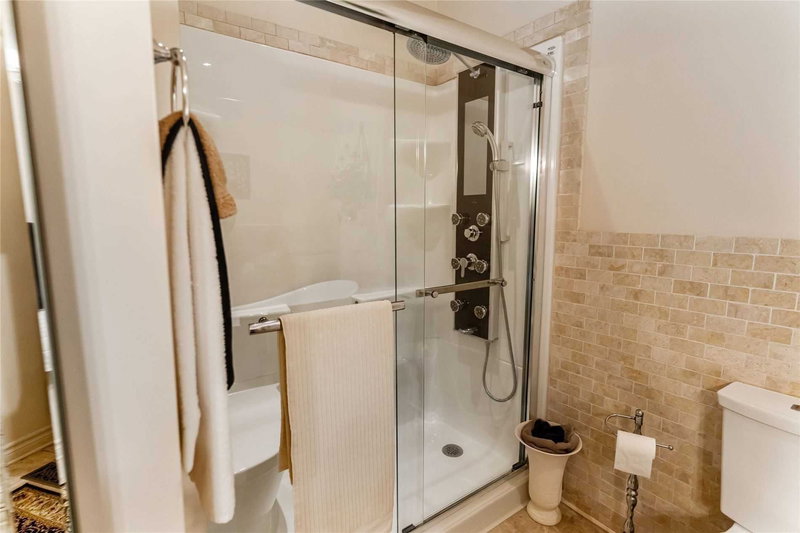 560 Peel St, Woodstock, N4S1K4 | Image 2