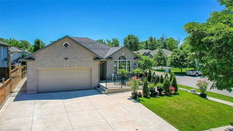 339 Wellbrook Ave, Welland, L3C 7N3 | Image 2