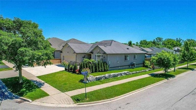 339 Wellbrook Ave, Welland, L3C 7N3 | Image 3