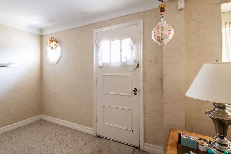 286 East 18th St, Hamilton, L9A 4P6 | Image 3