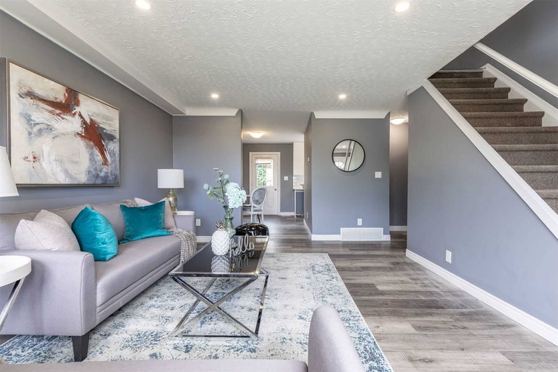 3 - 252 Bertie St, Fort Erie, L2A 1Z6 | Image 3