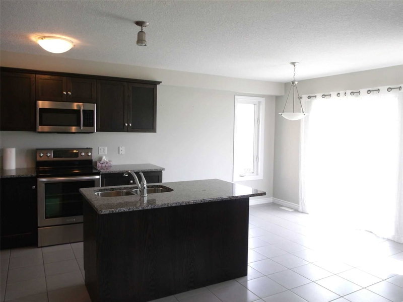 1372 Caen Ave, Woodstock, N4T 0J3 | Image 3