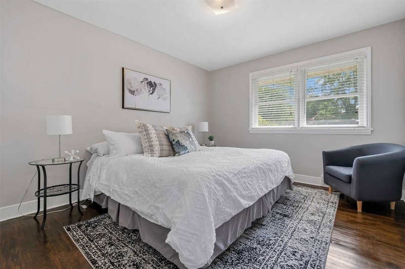 35 Gram Ave, Welland, L3C 1H5 | Image 3