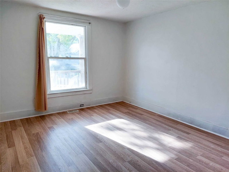 Room2