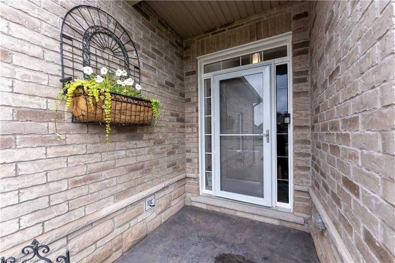 3984 Village Creek Dr, Fort Erie, L0S 1S0 | Image 3