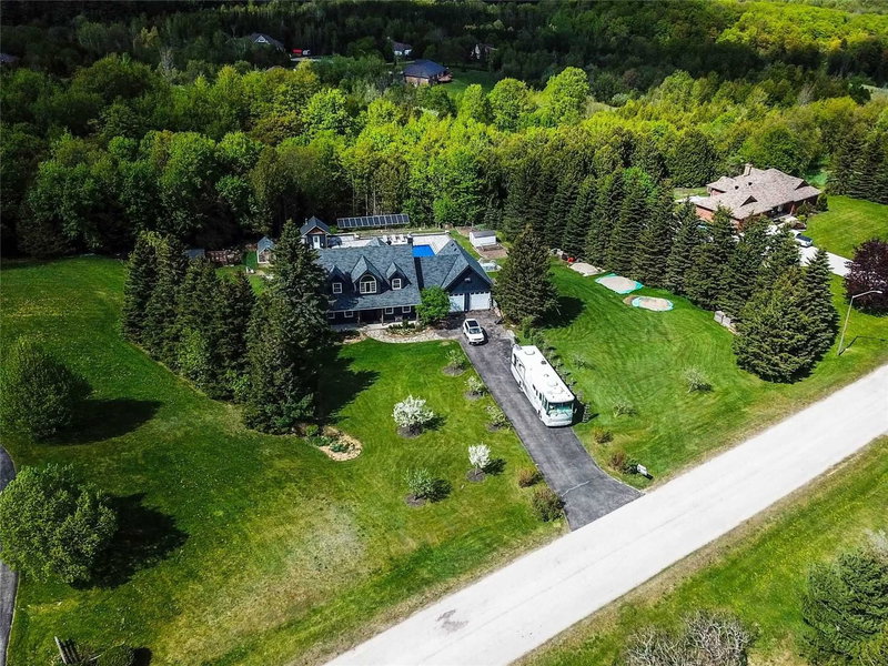 9 Oldfield Crt, Melancthon, L9V 3G7 | Image 3