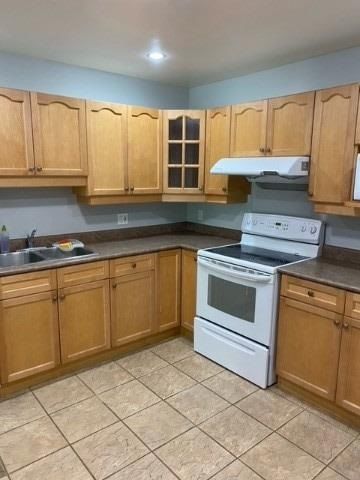 1101 Harrogate Dr, Hamilton, L9K1N1 | Image 2