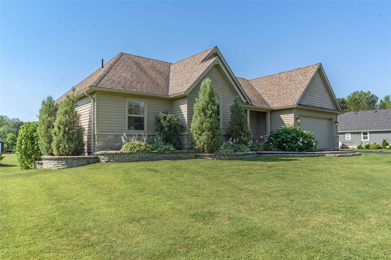 27 Charles Rd, Tweed, K0K3J0 | Image 2