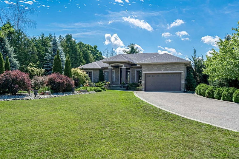 2 Irongate Dr, Brant, N3L 4G4 | Image 2