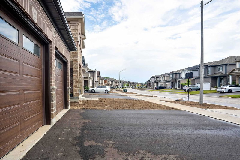 196 Freure Dr, Cambridge, N1S0A9 | Image 3