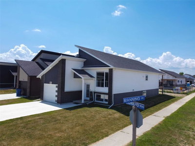 Detached House leased at 115 Howard Road, Chatham-Kent, Ontario, N7M 0A4 - Chatham - MLS: X5719158