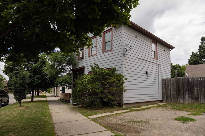 103 West St, Brantford, N3T 3E9 | Image 2