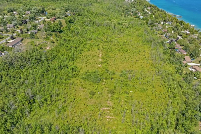 454 Balmy Beach Rd, Georgian Bluffs, N4K 5N4 | Image 2