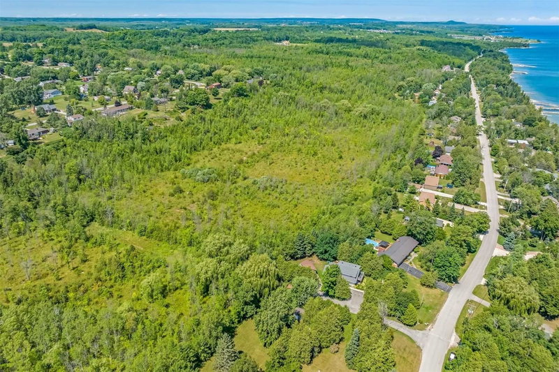 454 Balmy Beach Rd, Georgian Bluffs, N4K 5N4 | Image 3