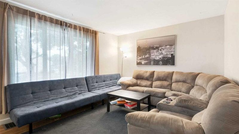 Room2