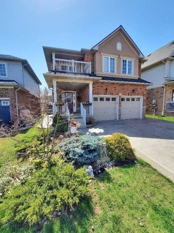 56 Vinifera Dr, Grimsby, L3M5S2 | Image 2