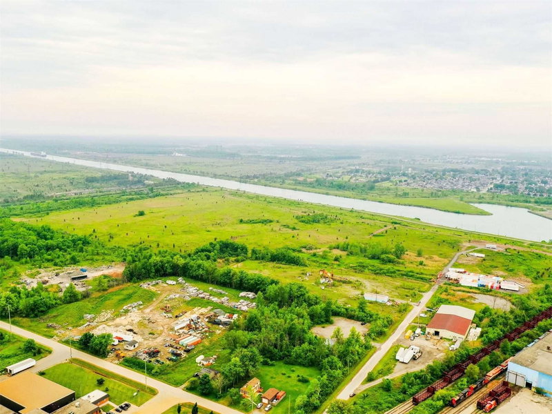 110 Udine Ave, Welland, L3B 5N7 | Image 3