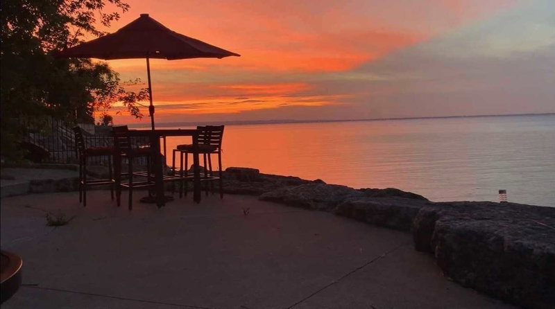 18 1/2 Lakeshore Dr, Hamilton, L8E5C6 | Image 2