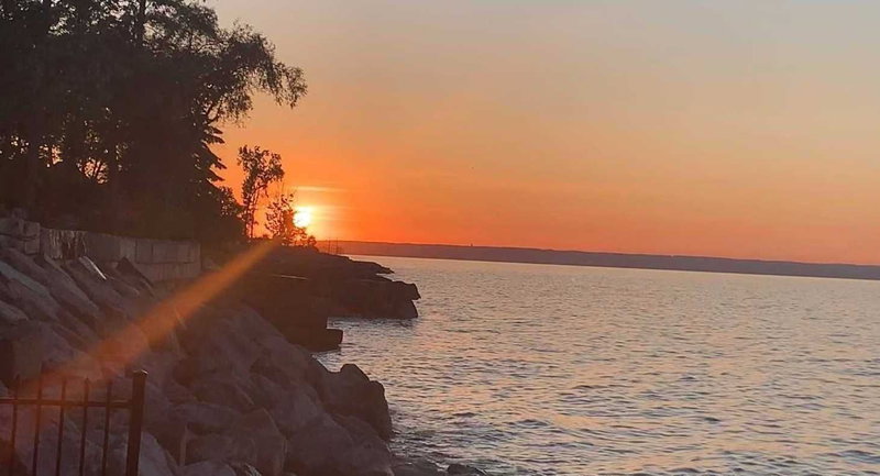 18 1/2 Lakeshore Dr, Hamilton, L8E5C6 | Image 3