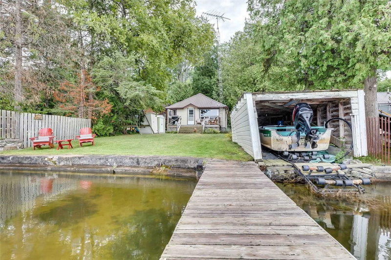 55 Paradise Rd, Kawartha Lakes, K0M 1B0 | Image 3