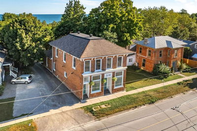 319 Main St, Prince Edward County - Wellington image-0-1