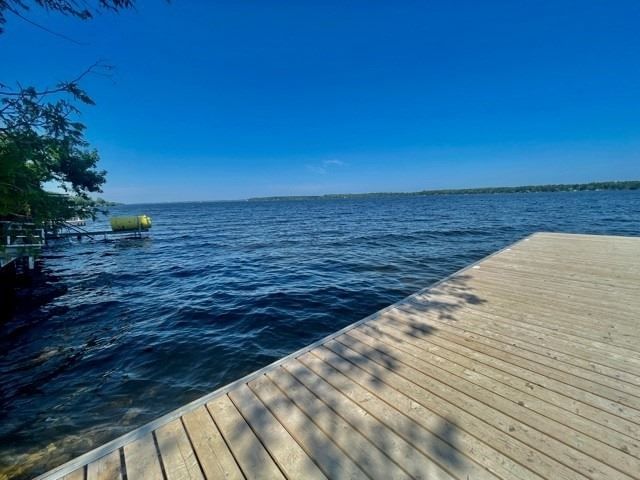 111 Hazel St, Kawartha Lakes, K0M1L0 | Image 2