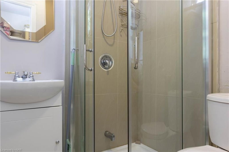 4466 Fourth Ave, Niagara Falls, L2E 4N3 | Image 3